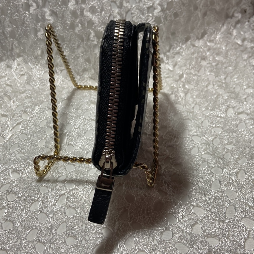 Salvatore Ferragamo EUC Wallet Gancini Logo - Picture 12 of 17